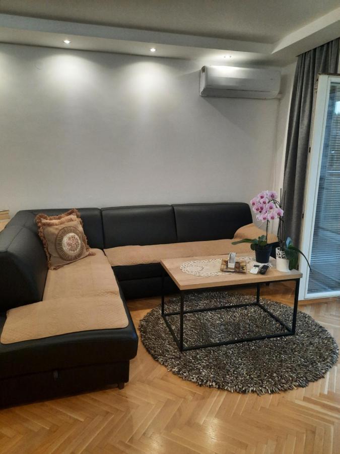Apartman Nk Apartment Niksic Ngoại thất bức ảnh